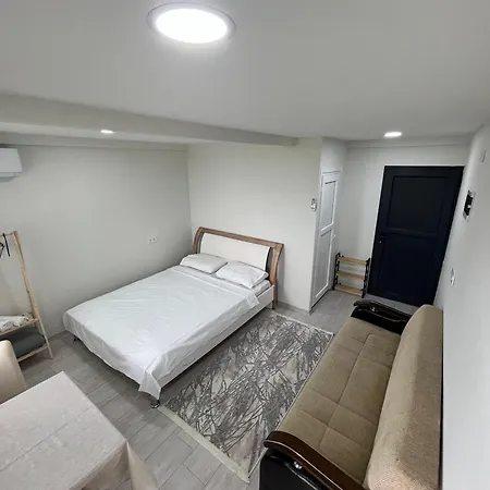 Five Stars Apart 호텔 4*