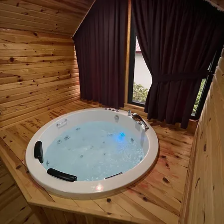 Five Stars Apart 호텔 4*