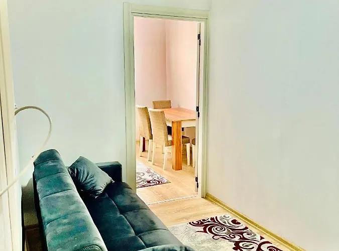 Five Stars Apart Hotel