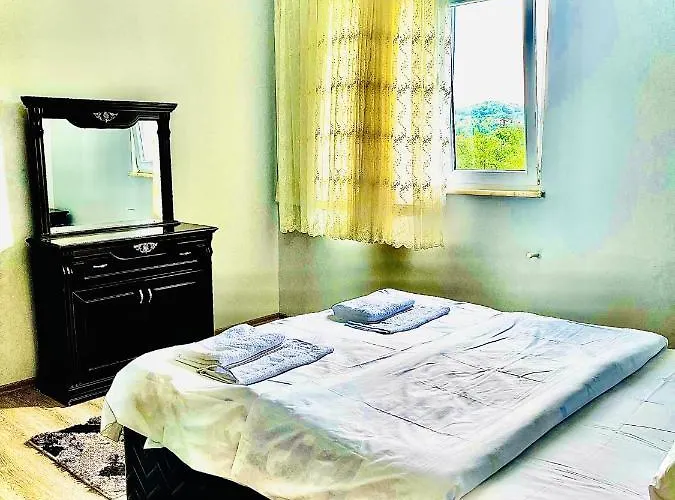 Szálloda Five Stars Apart 4*