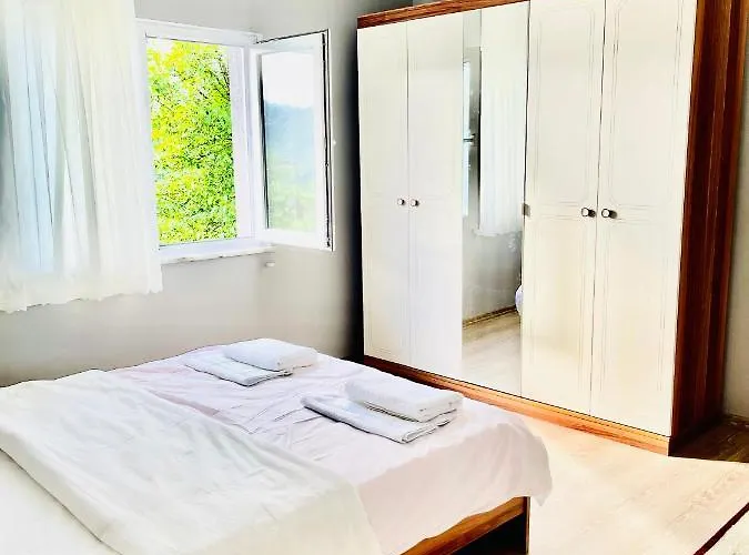 Five Stars Apart Hotel Trabzon