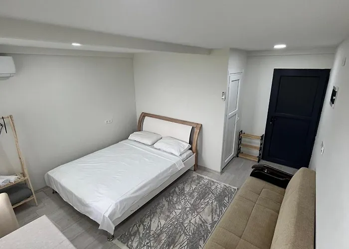 Five Stars Apart Szálloda 4*