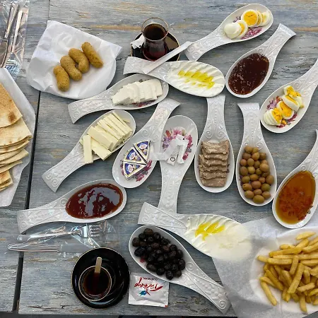 فندق Five Stars Apart 4*