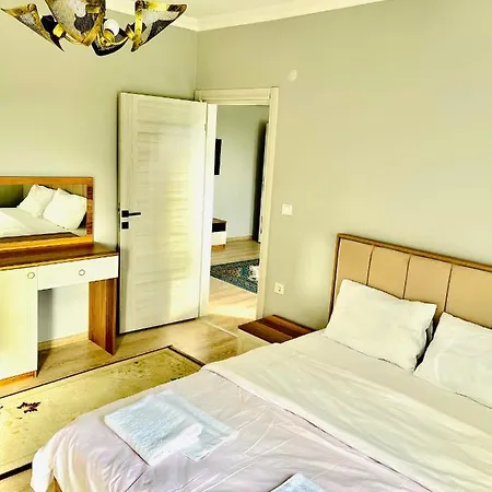 Five Stars Apart Aparthotel