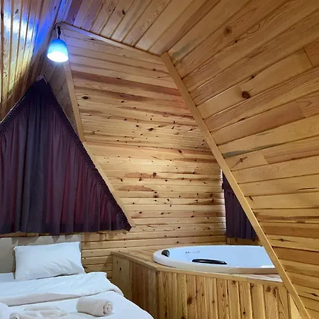 Five Stars Apart Aparthotel