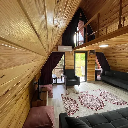 Five Stars Apart * Trabzon